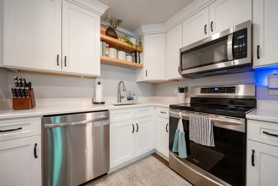 9 Swiftwater Drive #5, Allenstown, NH 03275 - #3