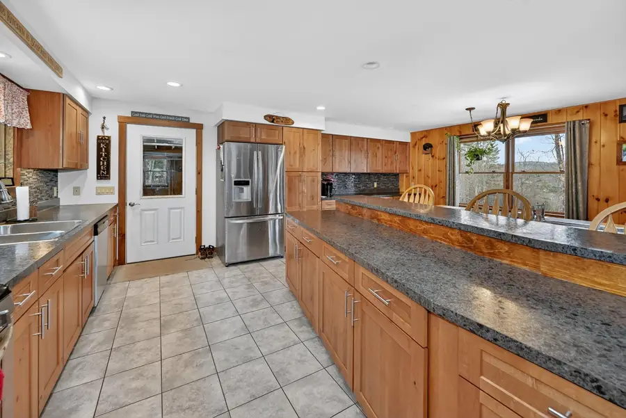 216 High Ridge Lane, East Thetford, VT 05043-4455 - #3