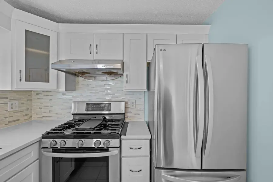 31 Bluestone Drive, Nashua, NH 03060 - #3