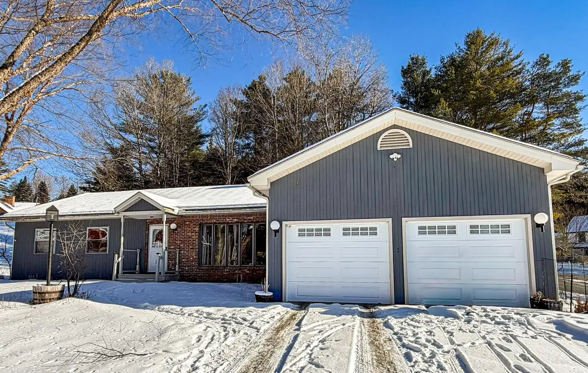 394 Farmer Drive, Saint Johnsbury, VT 05819 - #1