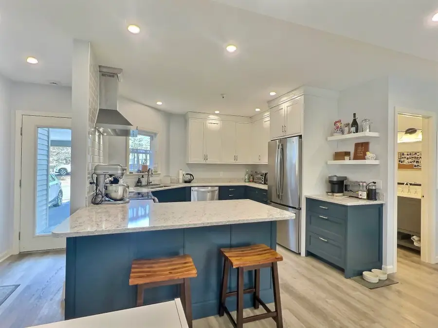 40 Wolf Road, Lebanon, NH 03766 - #3