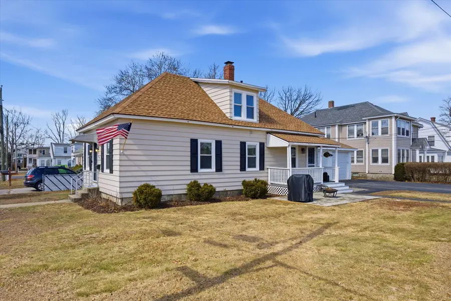 38 Garden Street, Manchester, NH 03103 - #3