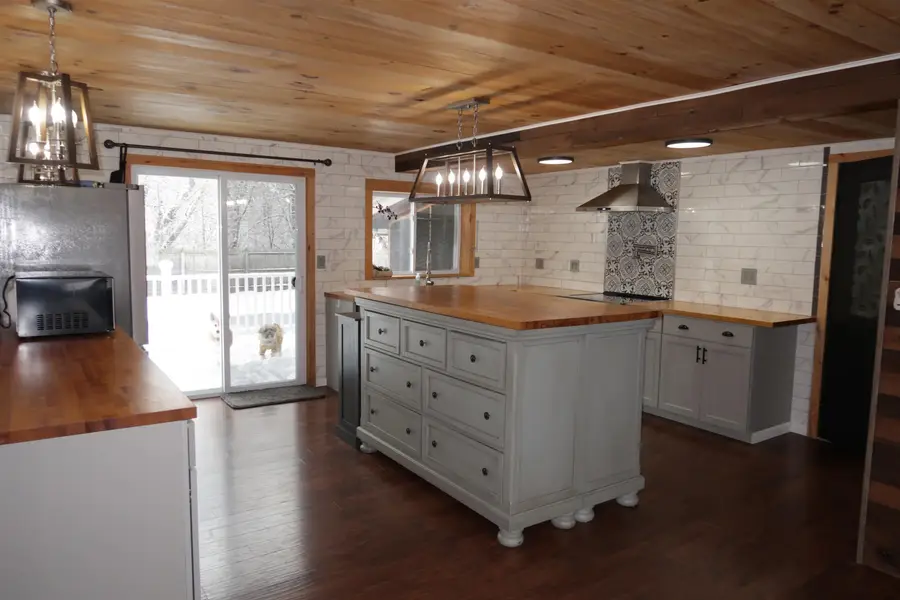 2 Hutchins Circle, South Barre, VT 05641 - #3