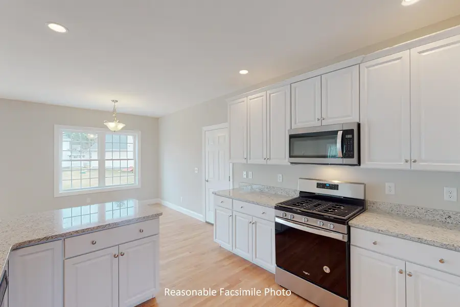 83 Lantern Drive, Sandown, NH 03873 - #3