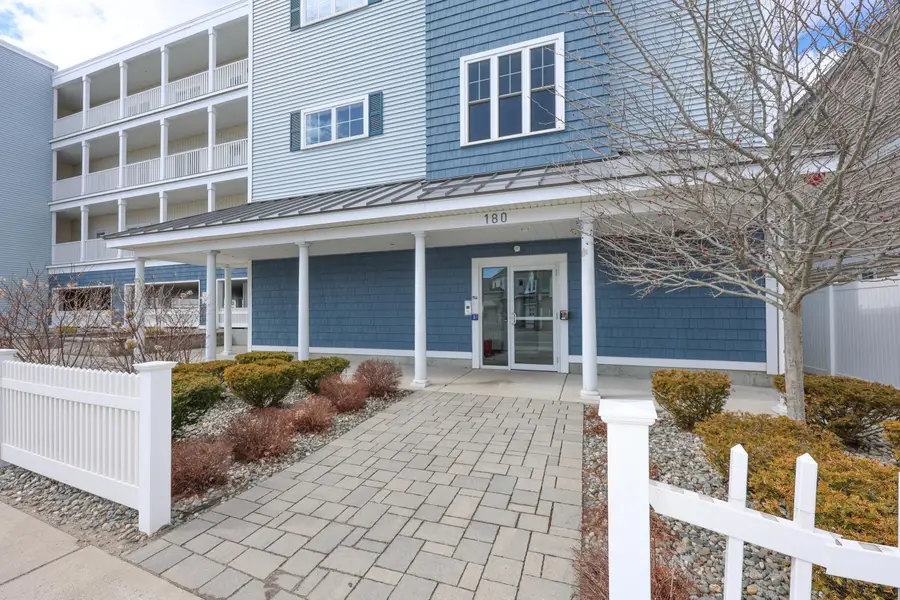 180 Ashworth Avenue #101, Hampton, NH 03842 - #2