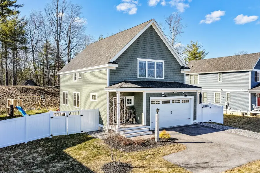 50 Clover Lane, Londonderry, NH 03053 - #3