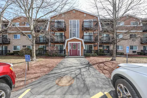 310 Brook Village Road #33, Nashua, NH 03062