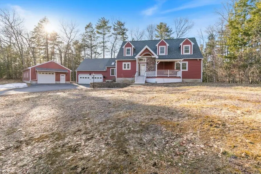24 Oak Ridge Road, Sandown, NH 03873 - #2