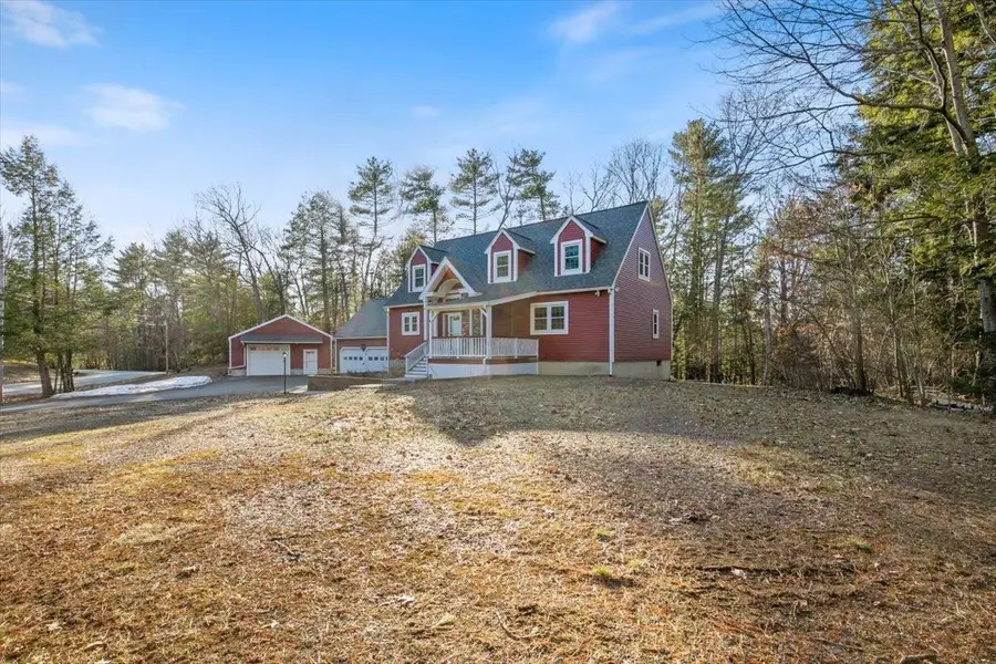 24 Oak Ridge Road, Sandown, NH 03873 - #3