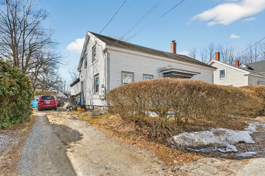 11-13 Jackson Street, Hillsborough, NH 03244 - #2