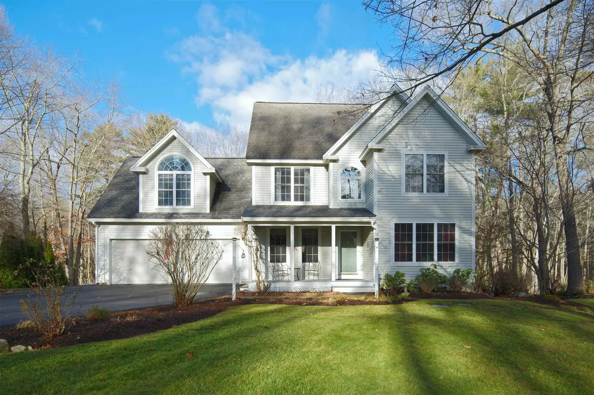 34 Kinloch Drive, Stratham, NH 03885 - #1