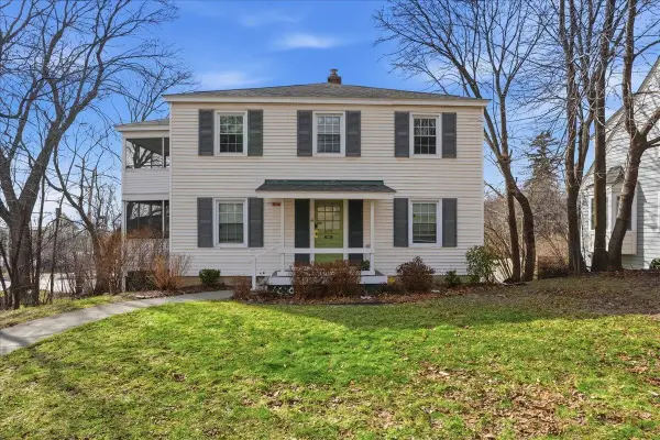 579 South Willard Street, Burlington, VT 05401