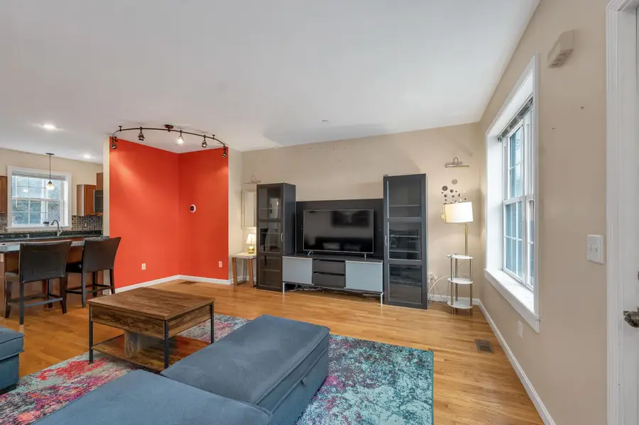 9 Falkland Place #A3, Portsmouth, NH 03801 - #2