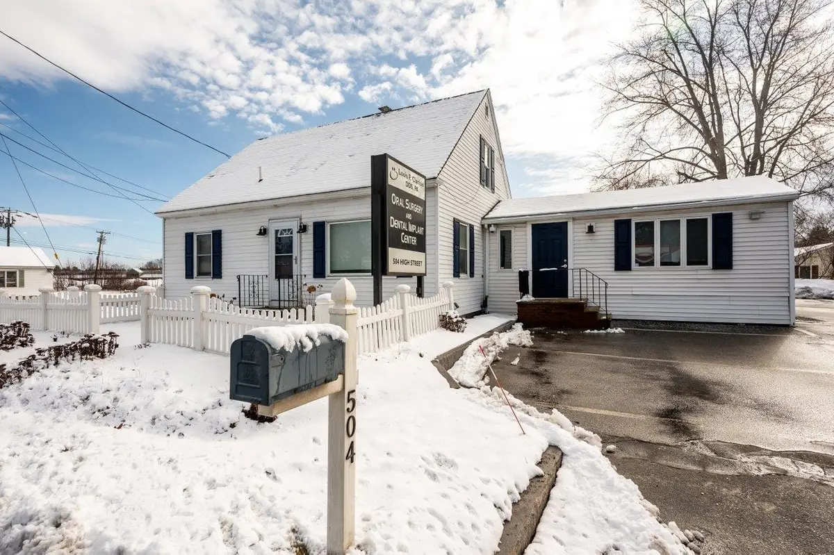 504 High Street, Somersworth, NH 03878 - #1