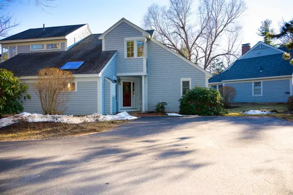 5 Golf View #A, Laconia, NH 03246