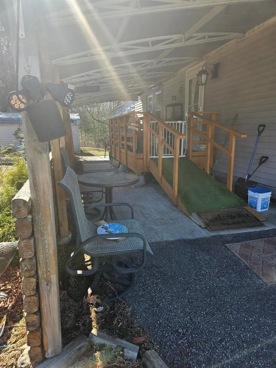 20 Fiske Place, Claremont, NH 03743 - #3