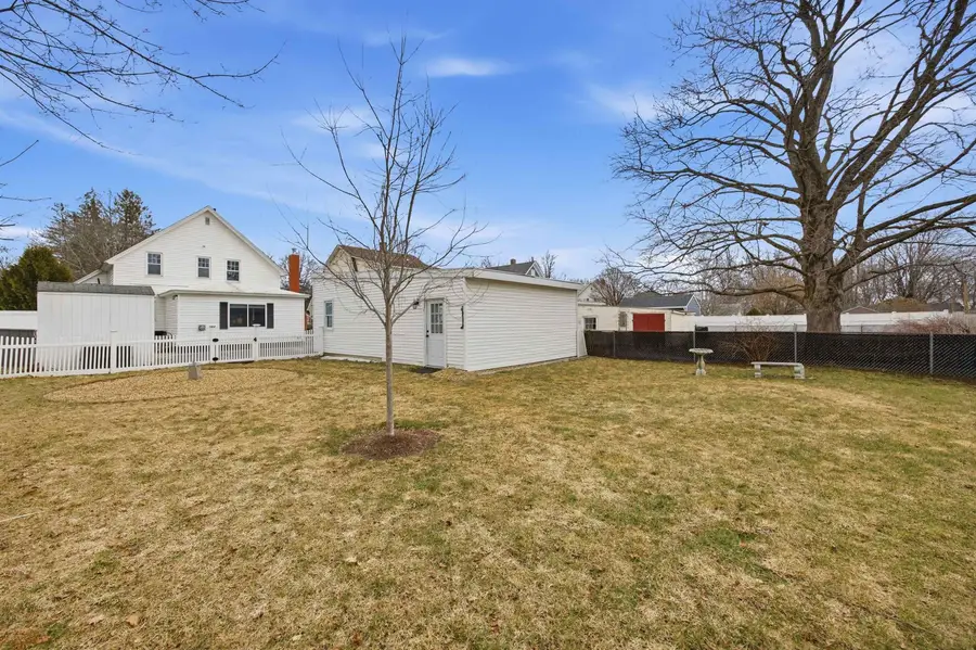 4 K Street, Concord, NH 03301 - #3