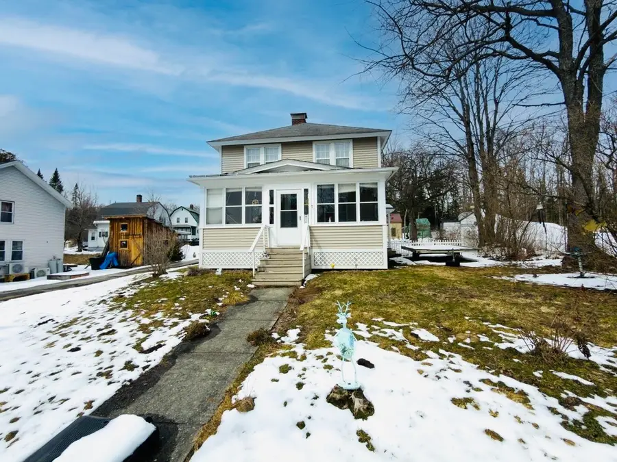 16 Jefferson Avenue, Gilman, VT 05904 - #3