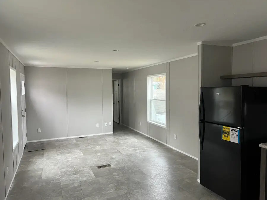 15 Blake Drive, Pownal, VT 05261 - #2