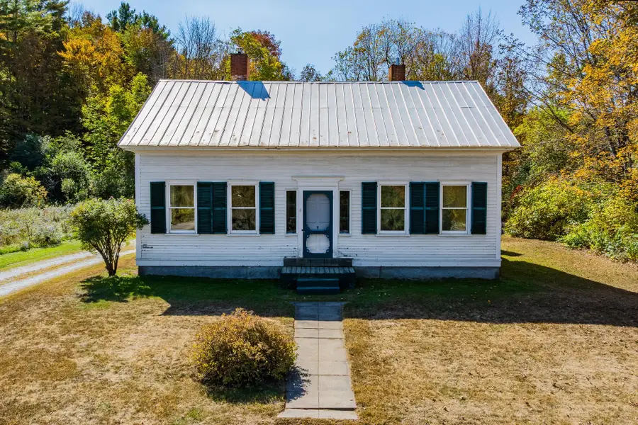 4 Mine Road, South Strafford, VT 05070 - #2