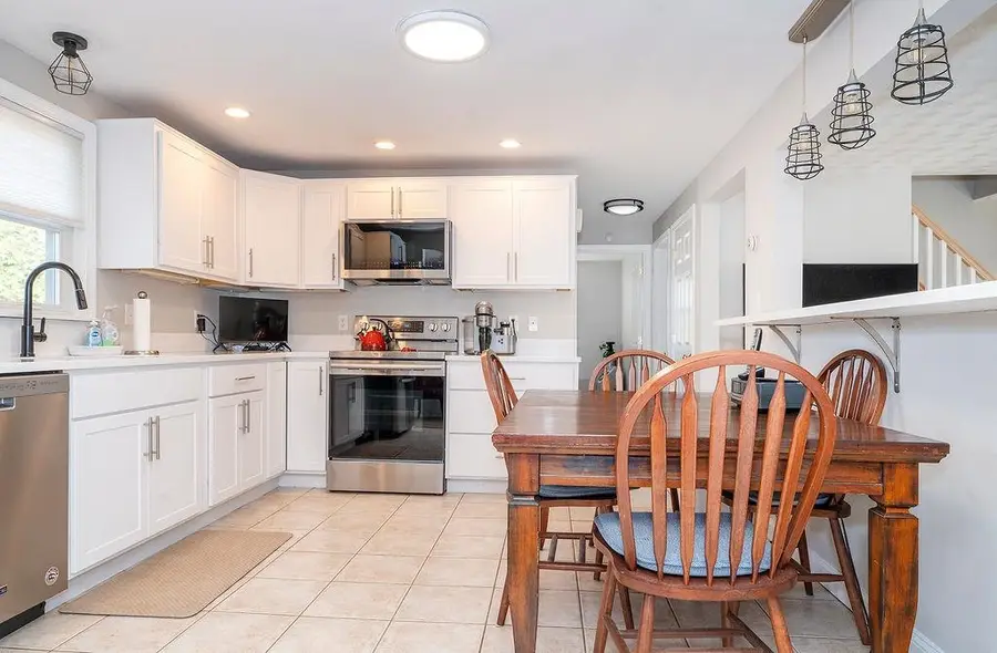 20 Colonial Drive, Salem, NH 03079 - #2