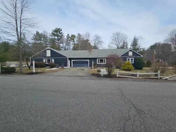 4 Fran Avenue, Plaistow, NH 03865