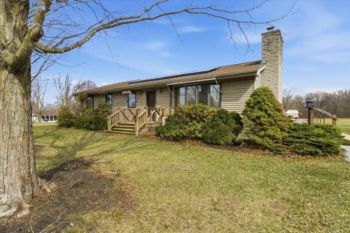 695 Dermody Road, Bennington, VT 05201 - #1