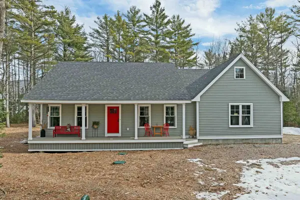 12 Winchester Lane, Tuftonboro, NH 03850