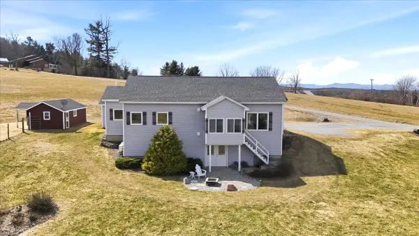 64 Bristol Road, Monkton, VT 05469