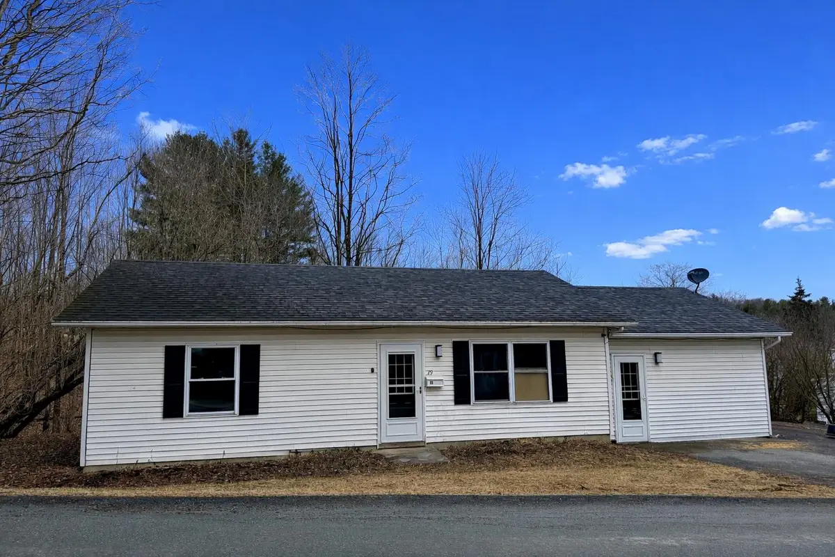 29 Cross Street, Newport, VT 05855 - #1