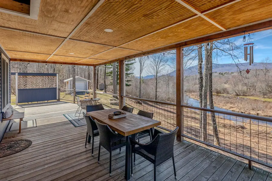 146 Clover Lane, Manchester Center, VT 05255 - #3