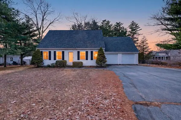 209 Dover Point Road, Dover, NH 03820