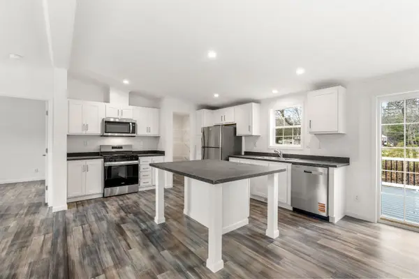 18 Martin Road, Deering, NH 03244