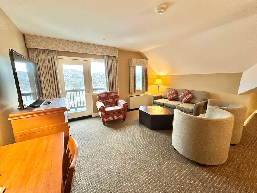 328, Qtr. 4 89 Grand Summit Way, Dover, VT 05356 - #2