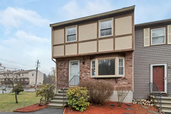 1 Stonegate Lane, Derry, NH 03038