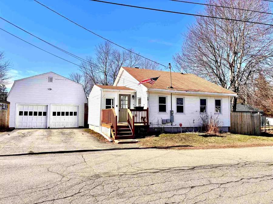 12 Lawn Avenue, Rochester, NH 03867 - #2