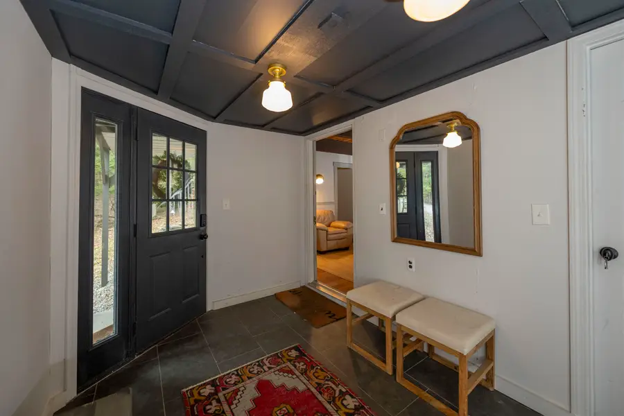 988 Old Quechee Road, Hartford, VT 05059 - #3