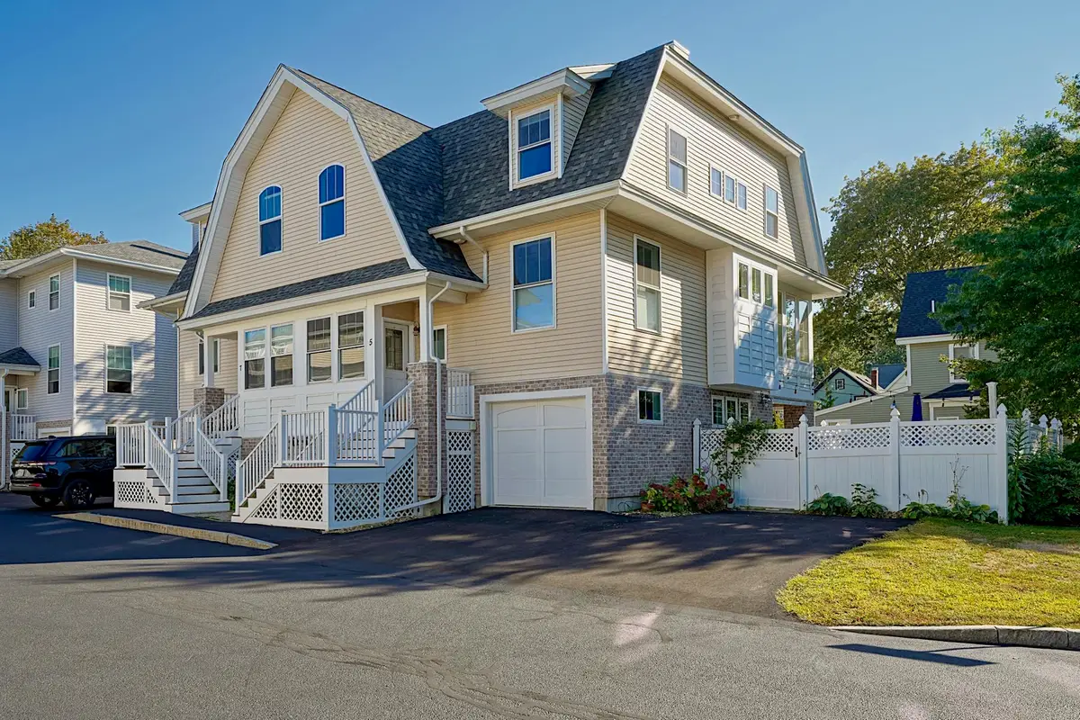 5 Old Parish Way #8, Portsmouth, NH 03801 - #1