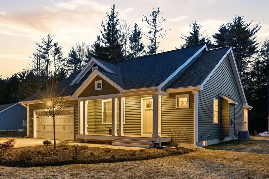 46 Three Ponds Drive, Brentwood, NH 03833 - #2