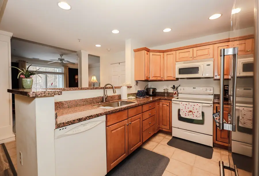 5 Sally Sweets Way #210, Salem, NH 03079 - #2