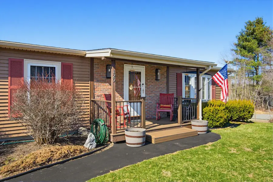 129 Brady Circle, Manchester, NH 03109 - #3
