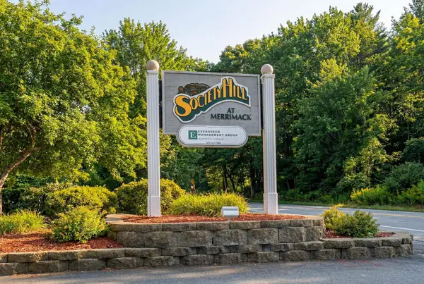 5 Bernards Road #25, Merrimack, NH 03054