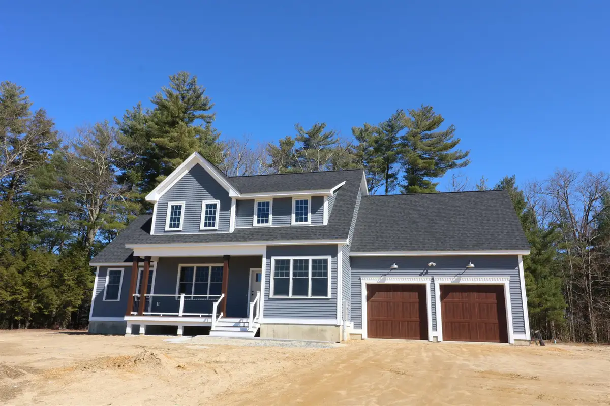 8 Stone Creek Drive, Brentwood, NH 03833 - #1