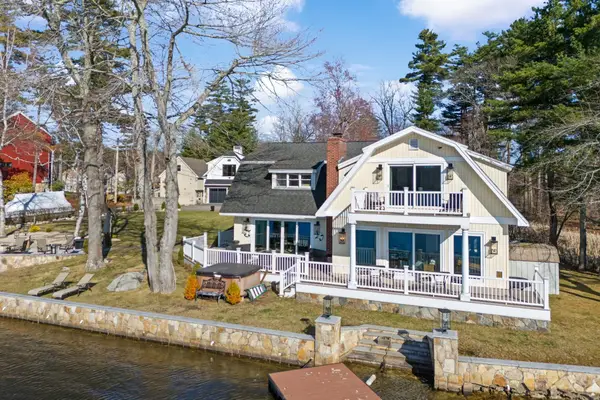 29-31 Walkeys Road, Windham, NH 03087
