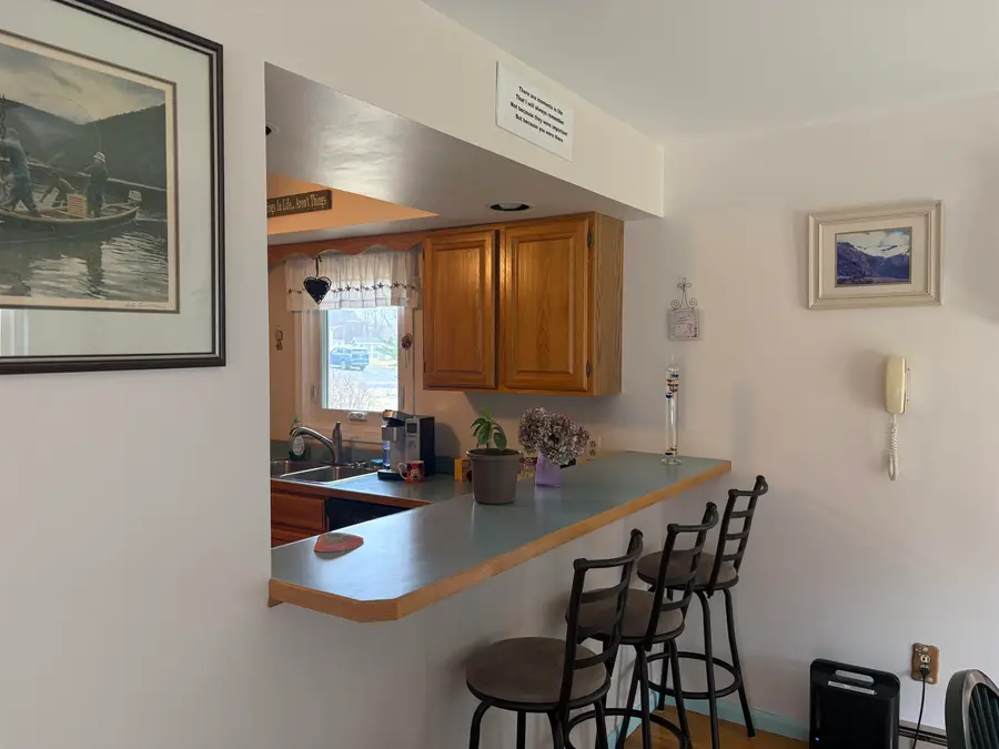 7 Chelsea Road, Essex Junction, VT 05452 - #3