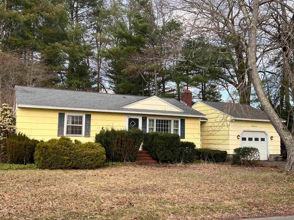 37 Iris Avenue, Salem, NH 03079 - #1