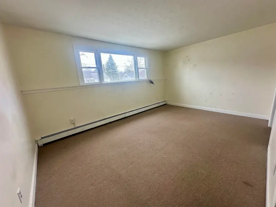 94 Maple Street #E, Somersworth, NH 03878 - #2