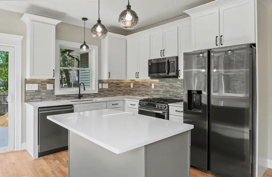 82 Wilton Road #A & B, Milford, NH 03055 - #3