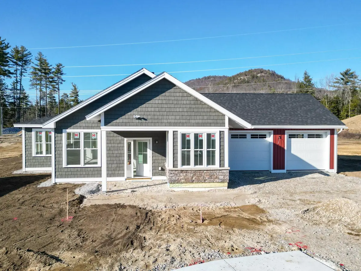 61 Whispering Pines Place #7, North Conway, NH 03860 - #1