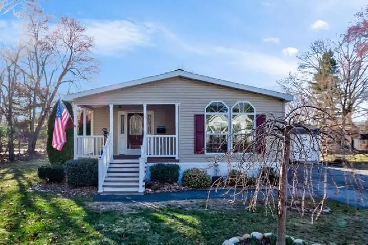 17 Winter Street, Salem, NH 03079 - #1